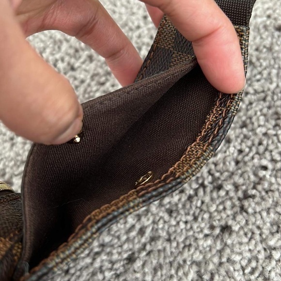 Sold out - Picture 16 of 16